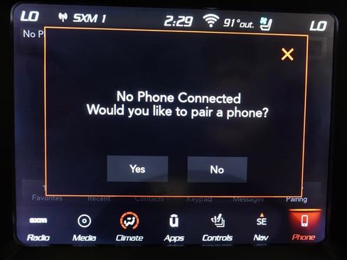 Used 2018 Dodge Durango SRT w/ Technology Group image 25