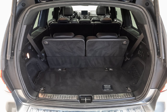 Used 2017 Mercedes-Benz GLS 450 4MATIC image 36
