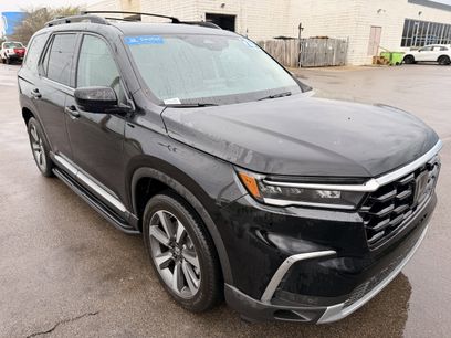 Used 2025 Honda Pilot Elite