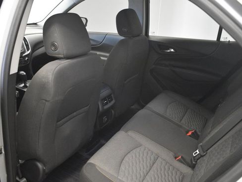 Used 2020 Chevrolet Equinox LT image 29