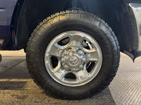 Used 2012 RAM 2500 SLT w/ Popular Equipment Group AWD/4WD image 25
