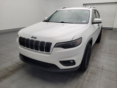 Used 2019 Jeep Cherokee Latitude Plus FWD image 15