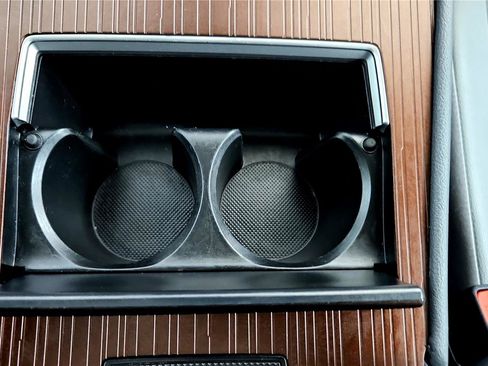 Certified 2024 Toyota Sienna XLE image 35