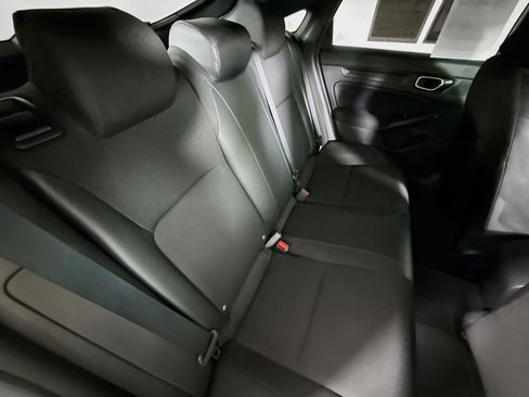 Used 2024 Honda Civic Sport image 32