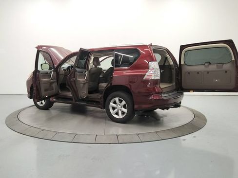 Used 2016 Lexus GX 460 w/ Navigation Package AWD/4WD image 13