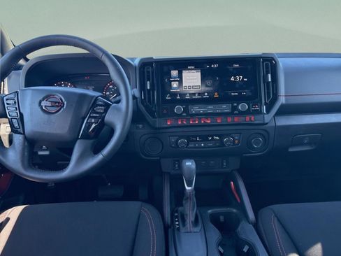 Used 2026 Nissan Frontier Pro-X w/ Pro-X Convenience Package RWD image 11