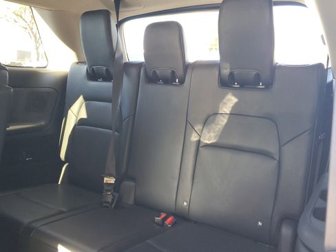 Used 2022 Nissan Pathfinder SL w/ SL Premium Package image 12