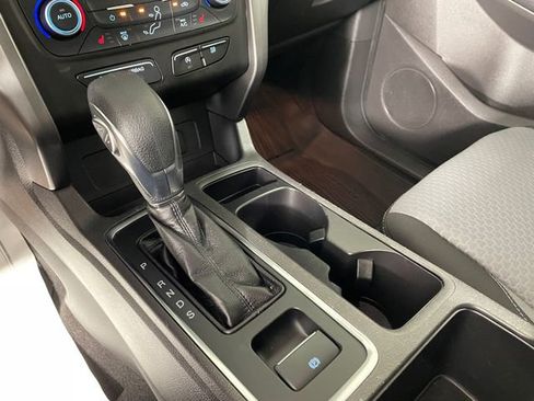 Used 2019 Ford Escape SE AWD/4WD image 9
