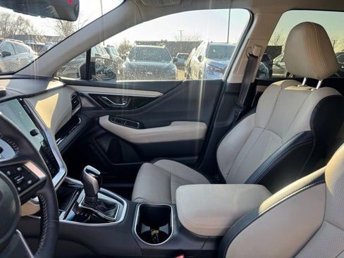 Used 2020 Subaru Outback Limited image 22