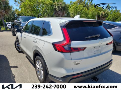 Used 2025 Honda CR-V EX-L image 4