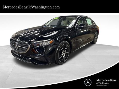 Used 2025 Mercedes-Benz E 350 4MATIC Sedan image 1