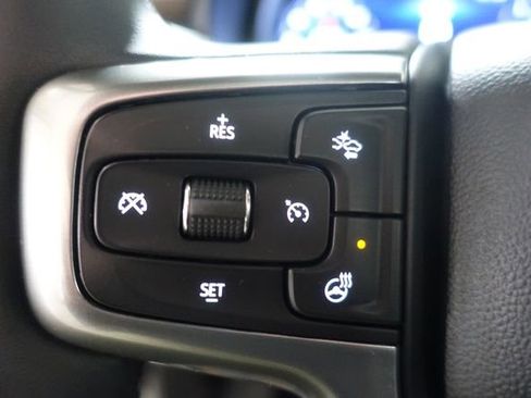 Used 2023 Chevrolet Tahoe Premier image 12