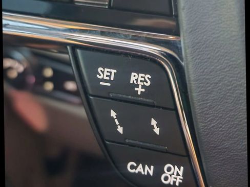 Used 2019 Lincoln Navigator Reserve image 41