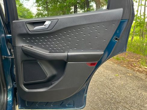 Used 2020 Ford Escape SE AWD/4WD image 24