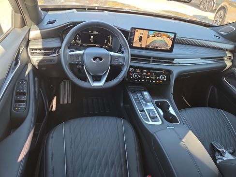 Used 2026 INFINITI QX60 Autograph w/ Dark Cargo Package image 7