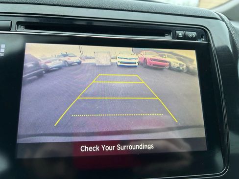 Used 2014 Honda Civic Hybrid Sedan image 23