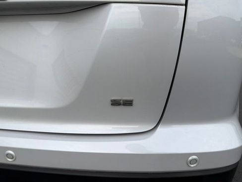 Used 2022 Mitsubishi Eclipse Cross SE AWD/4WD image 9