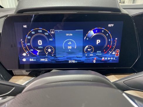 Certified 2025 Chevrolet Suburban High Country image 48