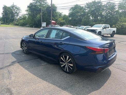 Used 2019 Nissan Altima 2.5 SR FWD image 6