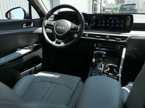 Used 2023 Kia K5 EX FWD image 23