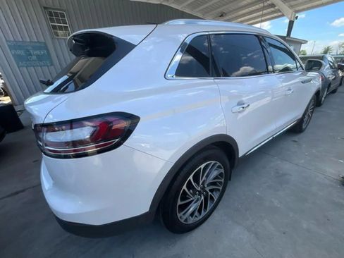 Used 2019 Lincoln Nautilus Reserve w/ Cargo Utility Package FWD image 7