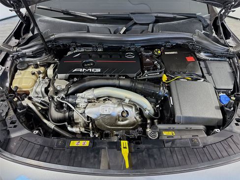 Used 2023 Mercedes-Benz GLA 35 AMG 4MATIC image 29