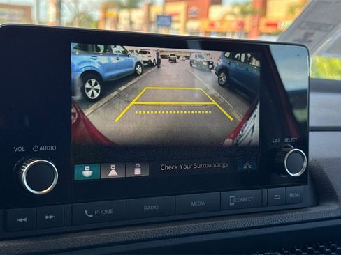 Used 2025 Honda CR-V Sport image 24