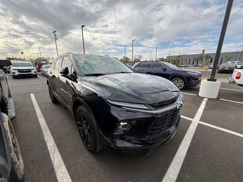 Used 2023 Chevrolet Blazer RS w/ Driver Confidence II Package FWD image 2