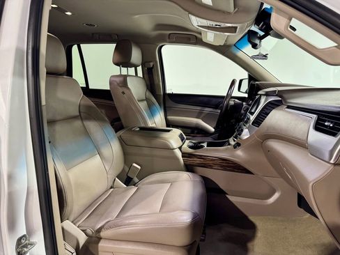 Used 2018 GMC Yukon SLT image 23