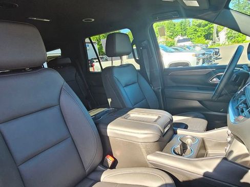 Used 2024 Chevrolet Tahoe LT w/ Luxury Package AWD/4WD image 23