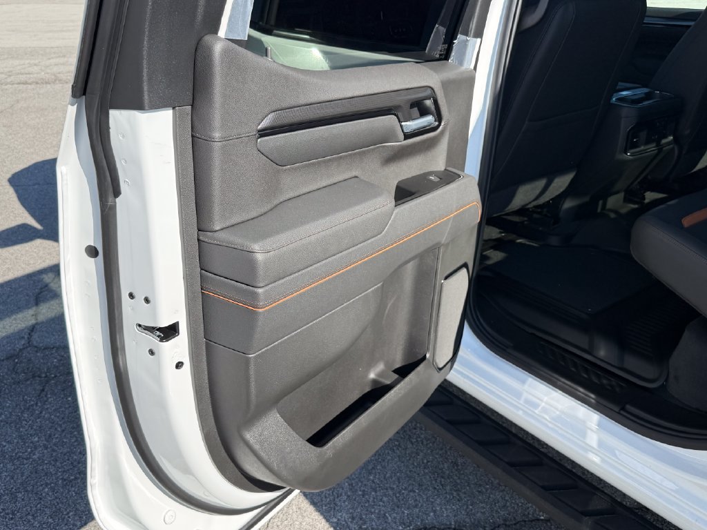 New 2026 GMC Sierra 1500 AT4 w/ AT4 Premium Package AWD/4WD image 29
