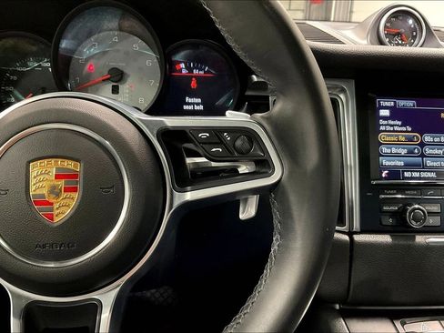 Used 2015 Porsche Macan S AWD/4WD image 12