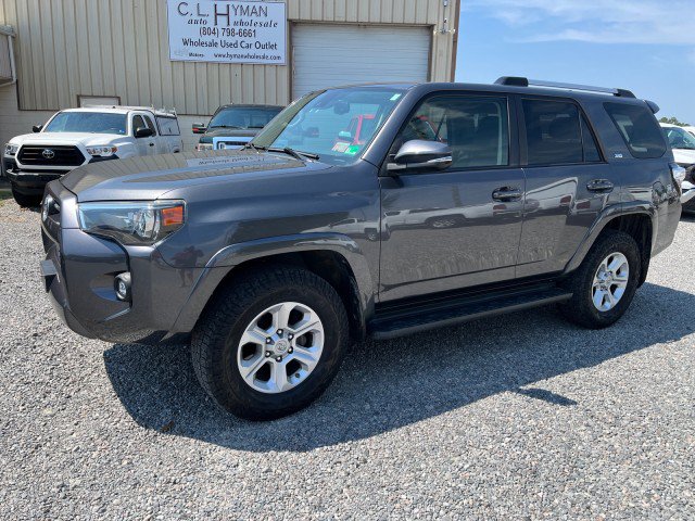 Used 2021 Toyota 4Runner SR5 Premium w/ Moonroof Package AWD/4WD image 2