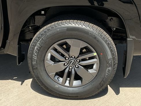 New 2026 Nissan Frontier SV w/ SV Convenience Package RWD image 8