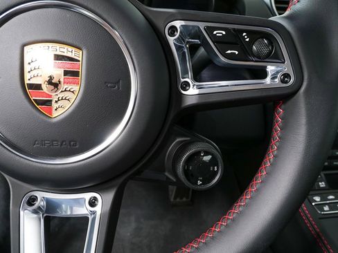 Used 2025 Porsche 718 Cayman GTS image 11