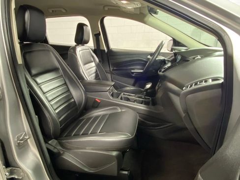 Used 2019 Ford Escape SEL AWD/4WD image 28