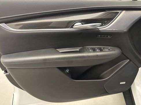 Used 2023 Cadillac XT5 Sportv AWD/4WD image 10