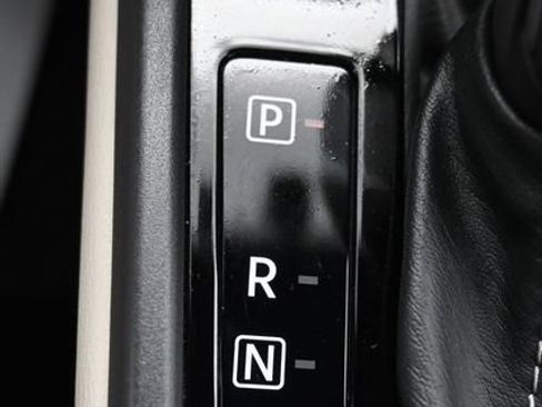 Used 2026 Nissan Sentra SL w/ Floor Mat Package FWD image 33