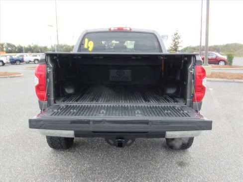Used 2019 Toyota Tundra Limited image 6
