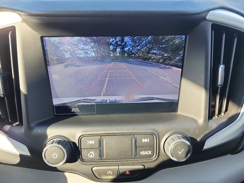 Certified 2023 GMC Terrain SLT image 16