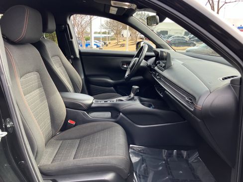 Certified 2024 Honda HR-V Sport image 34