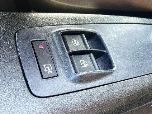 Used 2025 RAM ProMaster 3500 FWD image 17