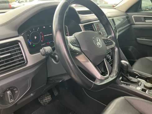 Used 2021 Volkswagen Atlas SEL image 9