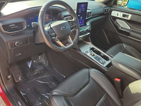 Used 2023 Ford Explorer ST w/ Equipment Group 401A image 25
