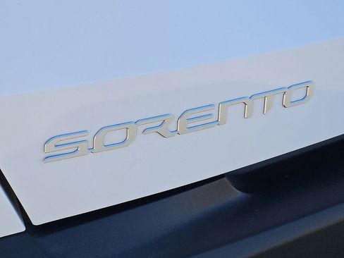 Used 2023 Kia Sorento X-Line EX AWD/4WD image 11