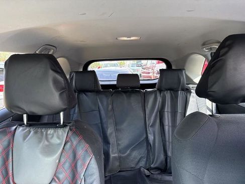 Used 2025 Toyota RAV4 LE AWD/4WD image 11