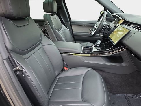 New 2026 Land Rover Range Rover Sport SE AWD/4WD image 10