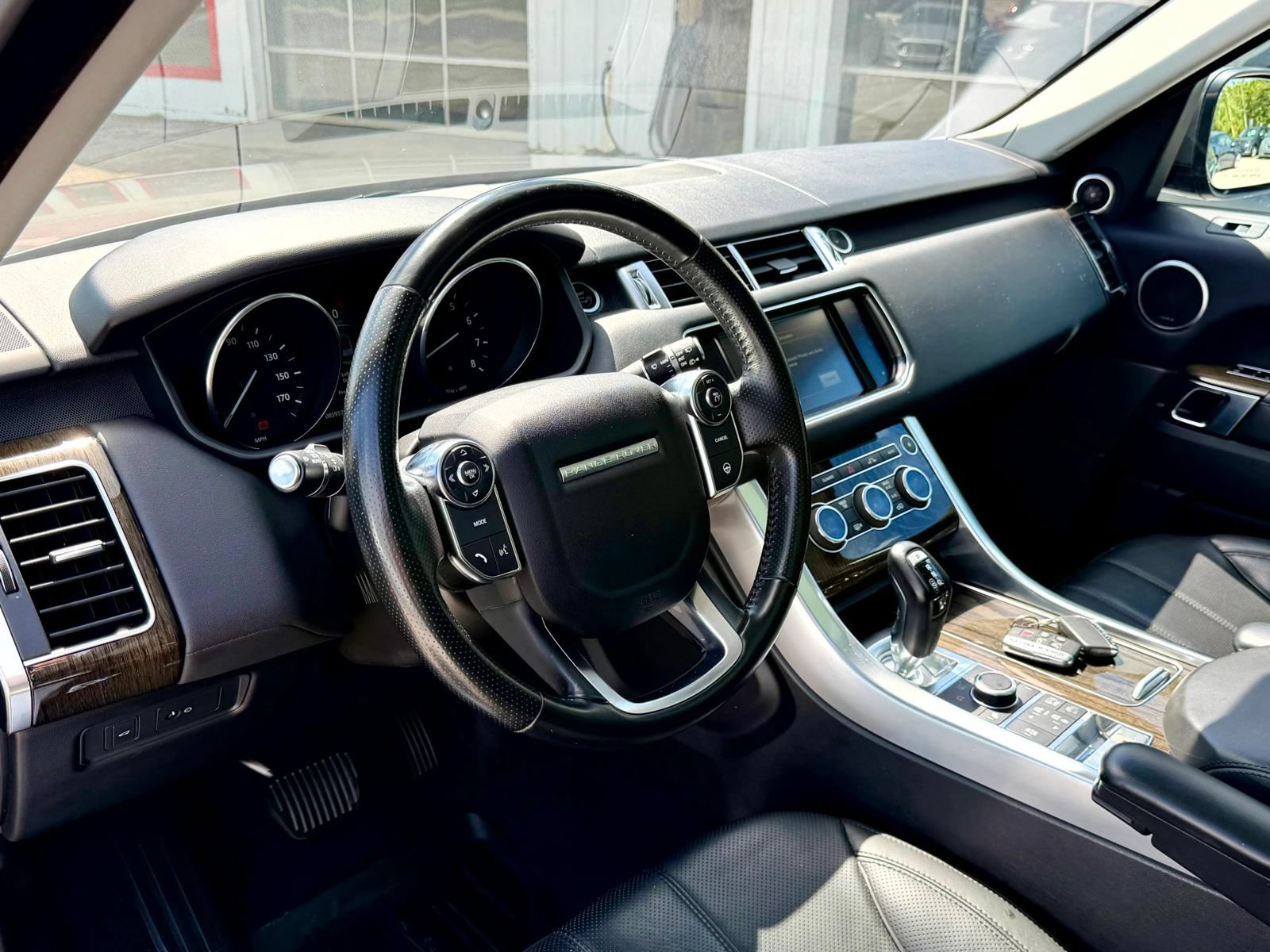 Used 2016 Land Rover Range Rover Sport HSE AWD/4WD image 10
