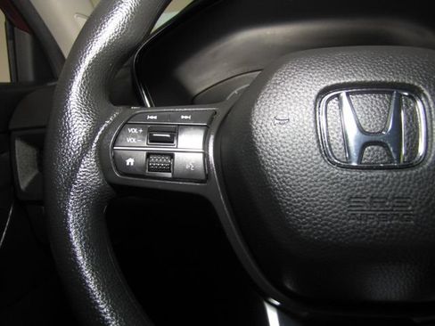 Certified 2024 Honda CR-V EX image 5