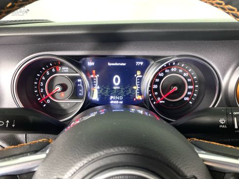 Used 2020 Jeep Gladiator Mojave w/ Dual Top Group AWD/4WD image 23